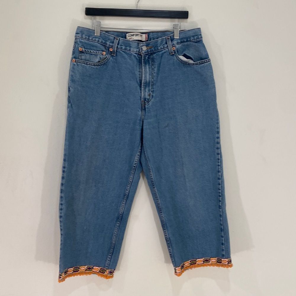 Levi’s 560 Comfort Fit Capri Jeans, Size-W 36 L 34